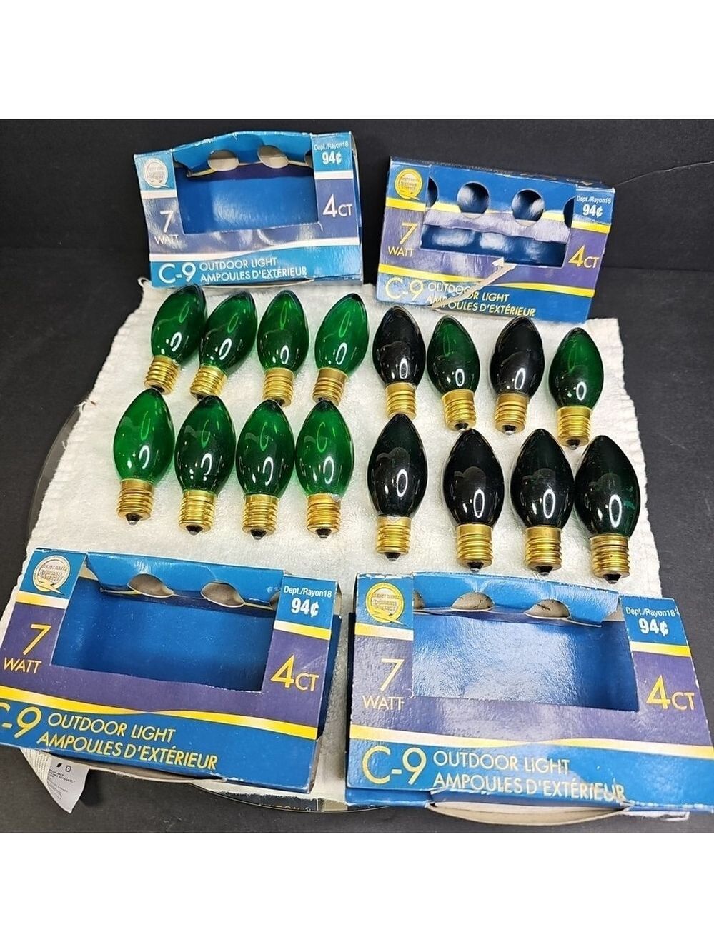 16 X C9 Green Replacement Bulbs Lights Christmas TESTED Read. With Boxes